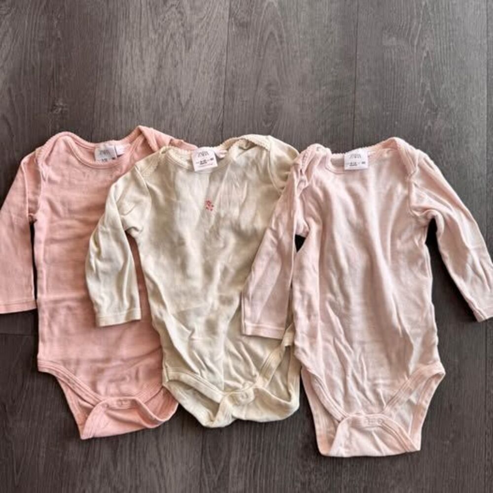 Zara Set of 3 Onesies 9-12 Months